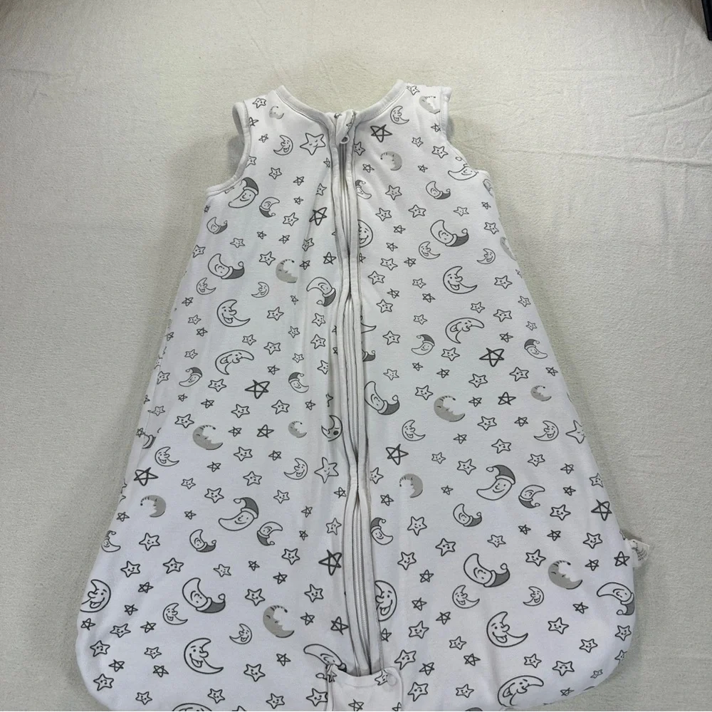 Mosebears Sleeveless Baby Sleep Sack with Moon and Star Print Sz M 6-12M